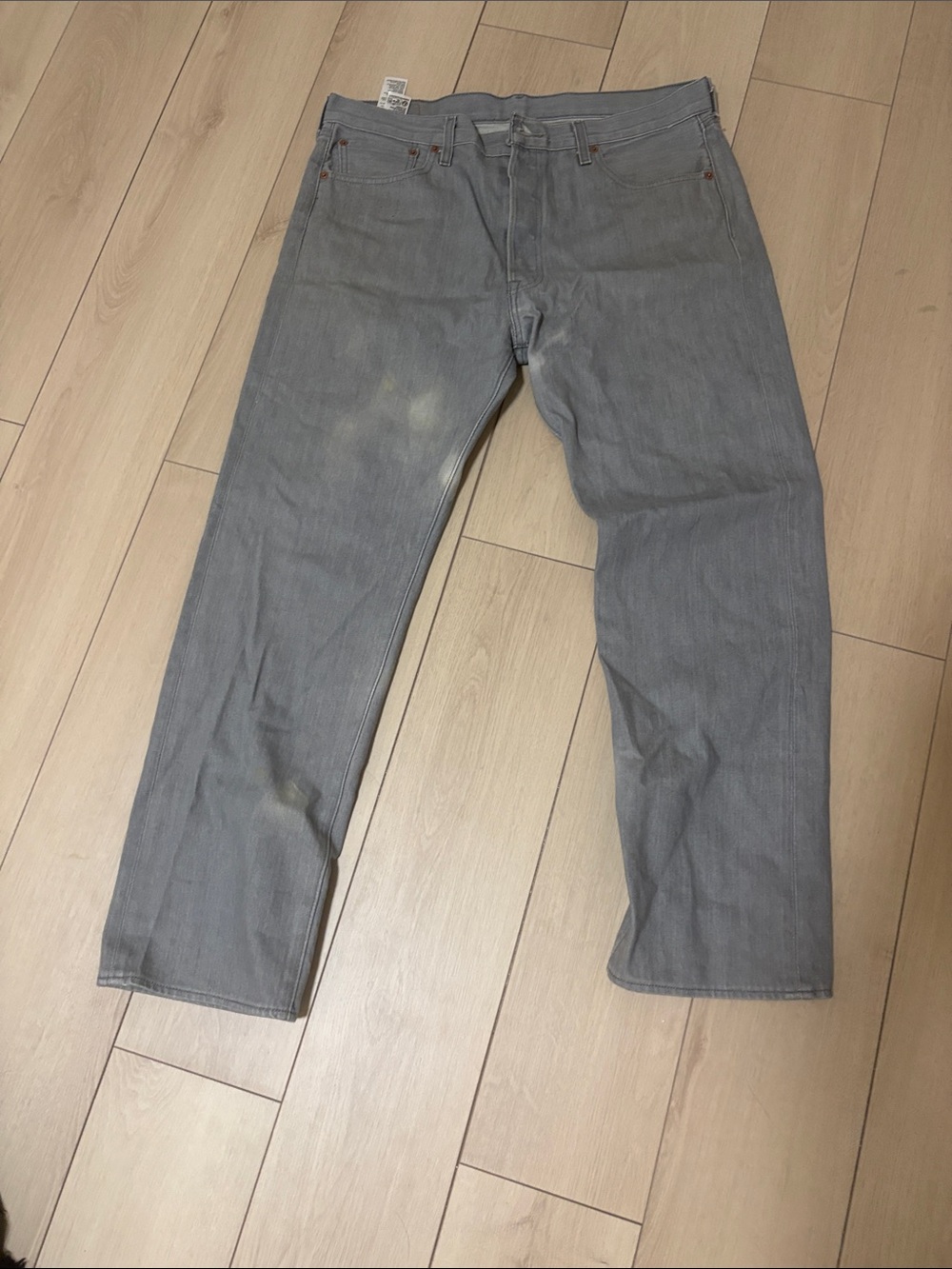 Grey Levi’s 501s Sz 36/32